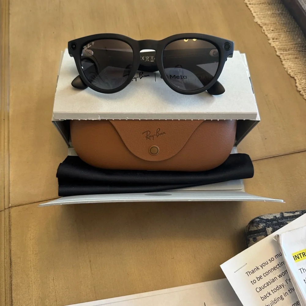 Ray-Ban Meta Headliner (Gen 2) Sunglasses with Leather Case & cloth